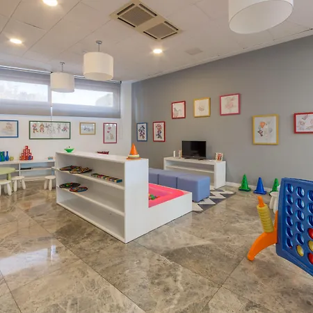 فندق Sandos (adults Only) بينايدورم